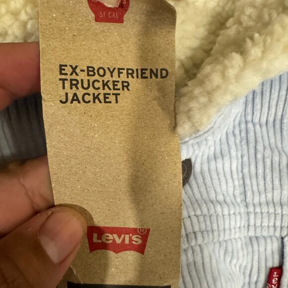 Levi’s Ex-Boyfriend Sherpa Trucker Jacket L Blue Stripe Corduroy NWT - Picture 5 of 8